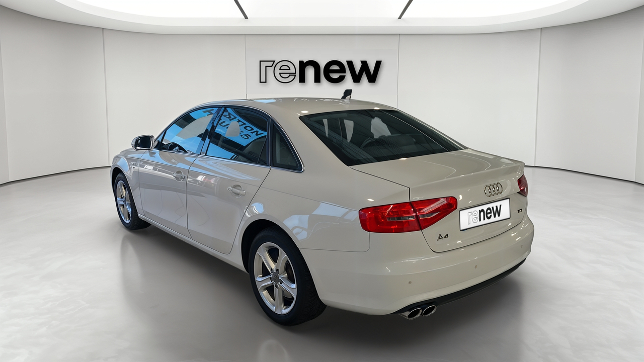 Audi A4 2.0 TDI 150 DPF Clean Diesel — photo 3