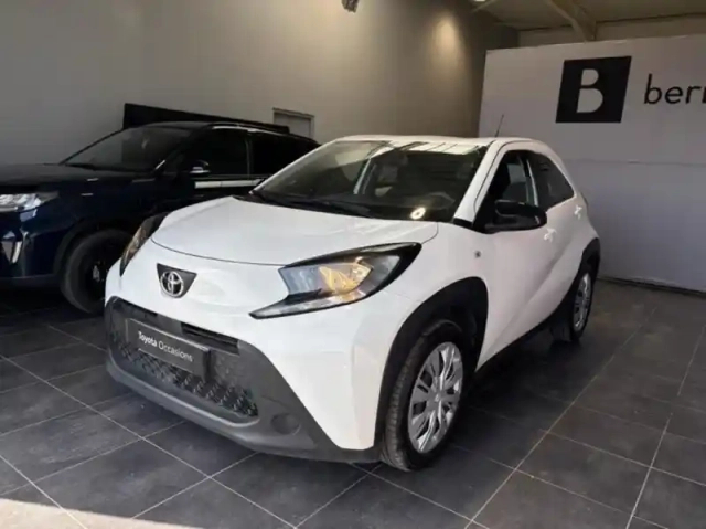 Toyota Aygo X 1.0 vvt-i 72ch dynamic my23 — photo 6