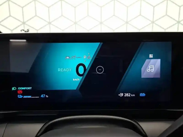 Renault Scenic e-tech électrique 220 ch grande autonomie — photo 45