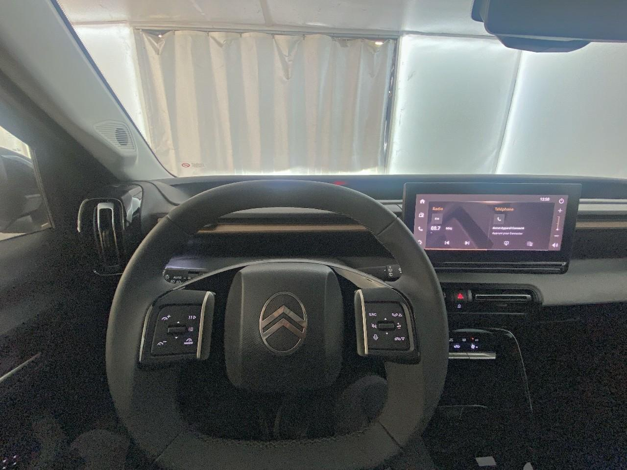 Citroën C3 Aircross hybride 145 ch aut plus — photo 12