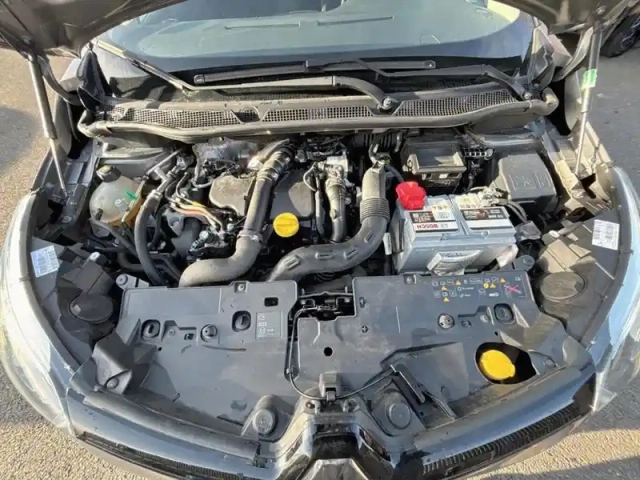 Renault Captur dci 90 zen — photo 7