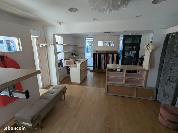 Vente local commercial d'angle Thionville Hypercentre