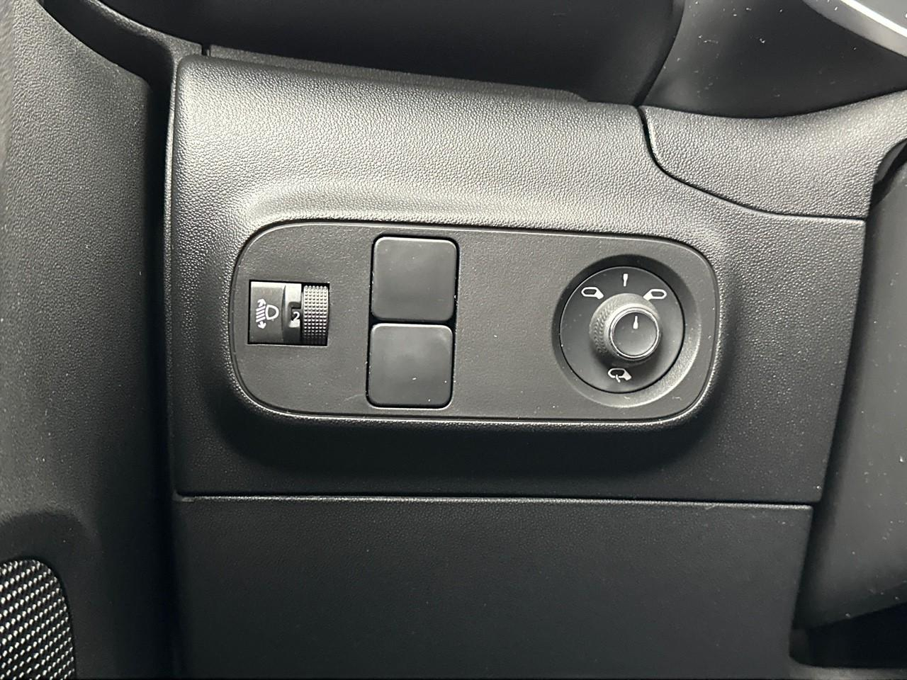 Citroën C3 puretech 83 s&s bvm5 shine pack — photo 16