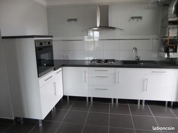Location Type 2 terrasse quartier charlet