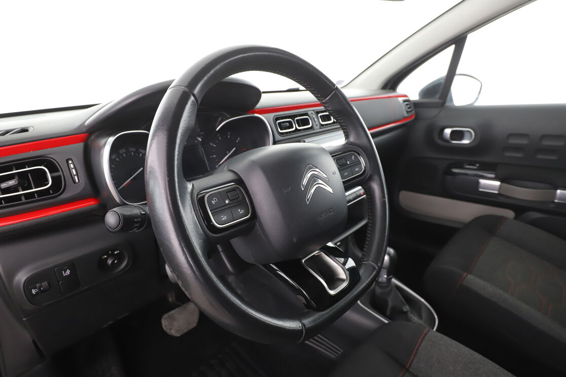 Citroen C3 1.2 PureTech Shine EAT6 — photo 10