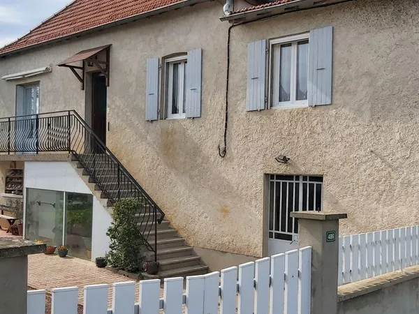 MAISON / PROPRIÉTÉ AGRICOLE en lots modulables - MAISON + BÂTIMENTS AGRICOLES + 7 ha de FONCIER