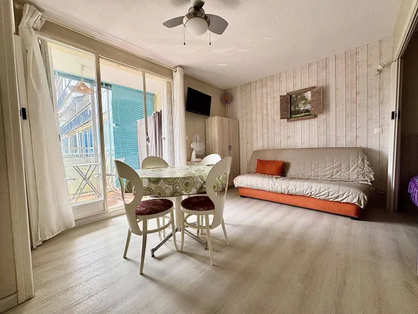 Studio 1 pièce 22 m²