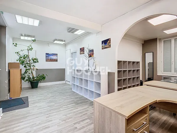 Local d'activité Crepy En Valois 3 pièce(s) 36.05m2