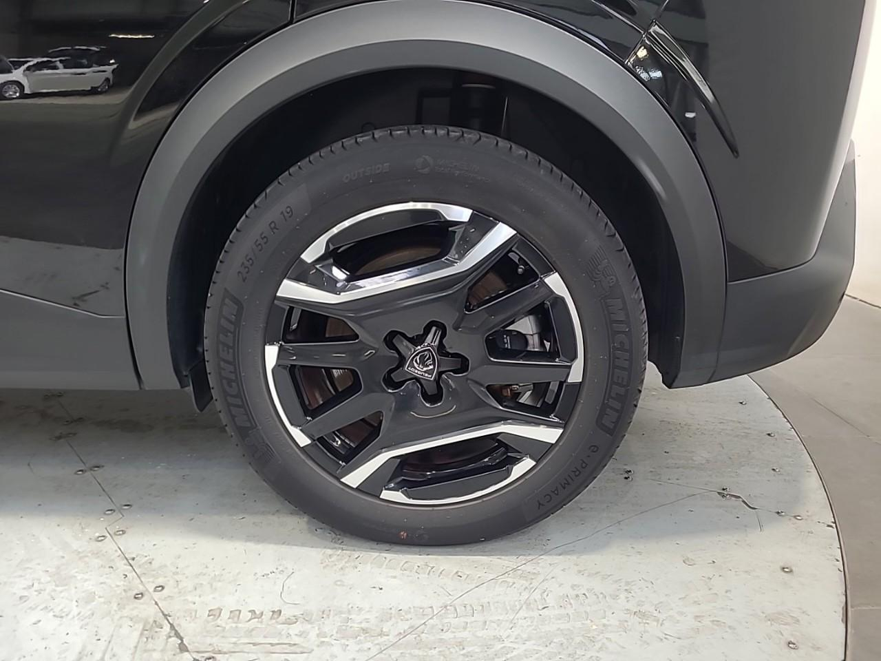 Peugeot 3008 electrique 73 kwh 210 ch allure — photo 16