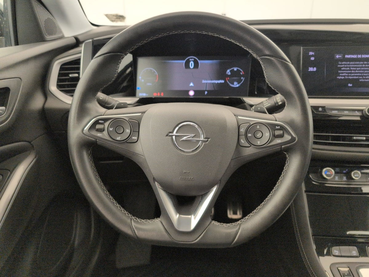 Opel Grandland — photo 14