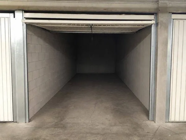 Parking 25 m²