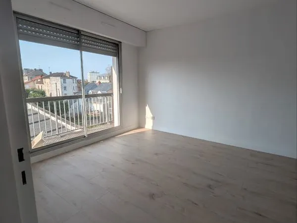 Location T1Bis 34 m² Limoges