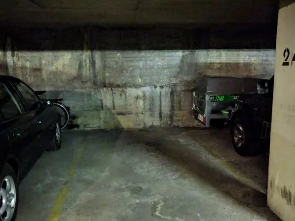 Parking - Pte d'orléans