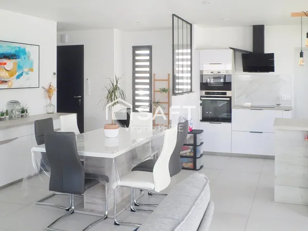 MAISON CONTEMPORAINE - 4 PIECES - 105M2 - MEDIS ( 17600)