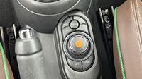 Mini Mini Cooper 136ch Edition 60 Years BVA7 109g — photo 19