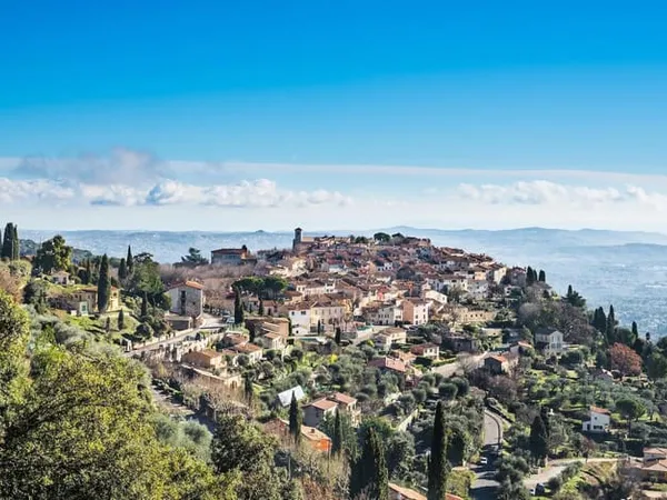 Charming 17th-Century Village House with Independent Suite & Vaulted Cellar - French Riviera