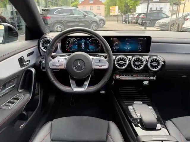 Mercedes Cla 220 d coupé amg line — photo 31