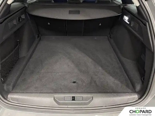 Peugeot 308 sw hybrid 145 e-dcs6 — photo 9