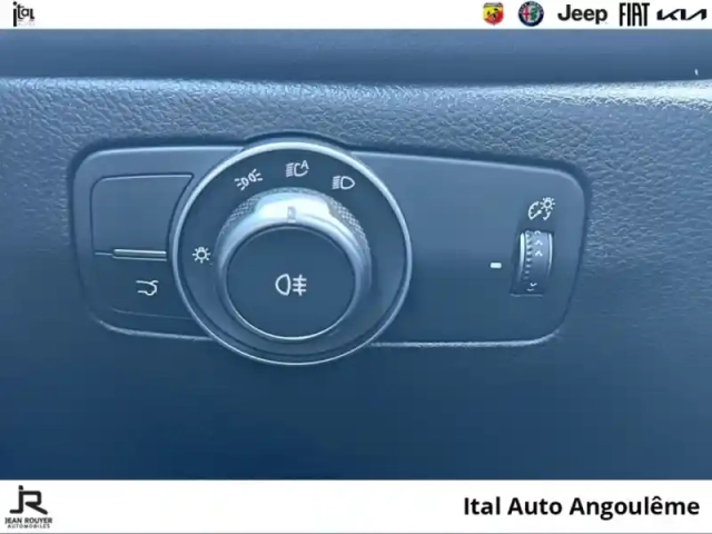 Alfa Romeo Tonale 1.6 diesel 130ch ti tct — photo 10