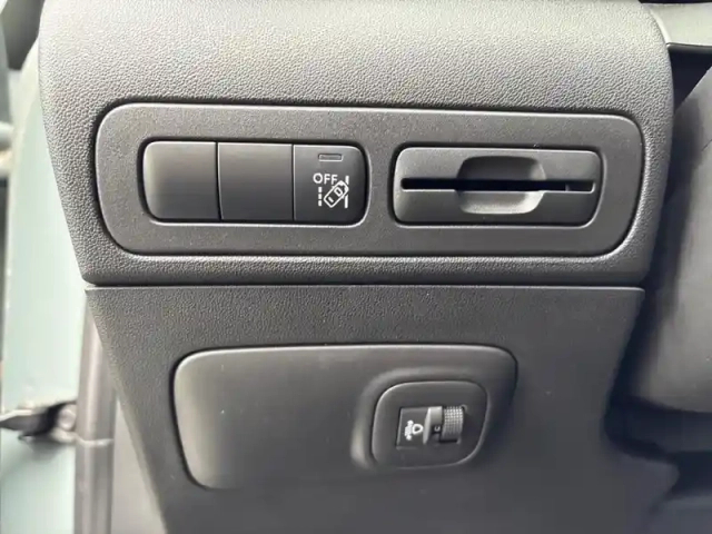 Citroën C3 Aircross bluehdi 110 s&amp;s bvm6 shine — photo 13