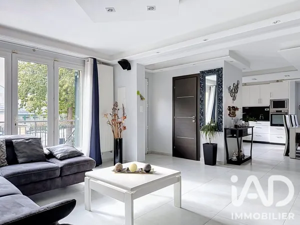 Maison 8 pièces 140 m²