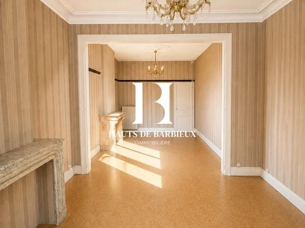 Maison 6 pièces 95 m²