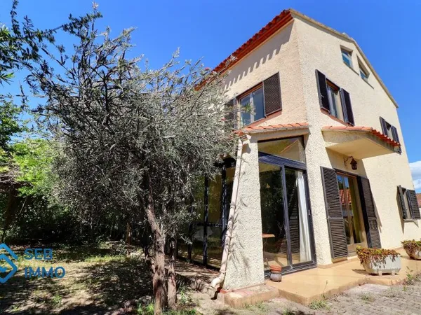 Terrain en individuel 360 m²
