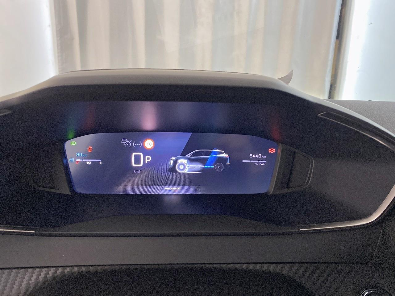 Peugeot 2008 hybrid 145 ch e-dcs6 allure — photo 13