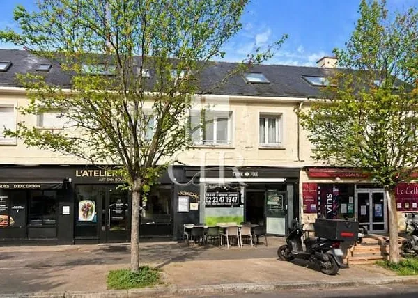 Local 375 m²