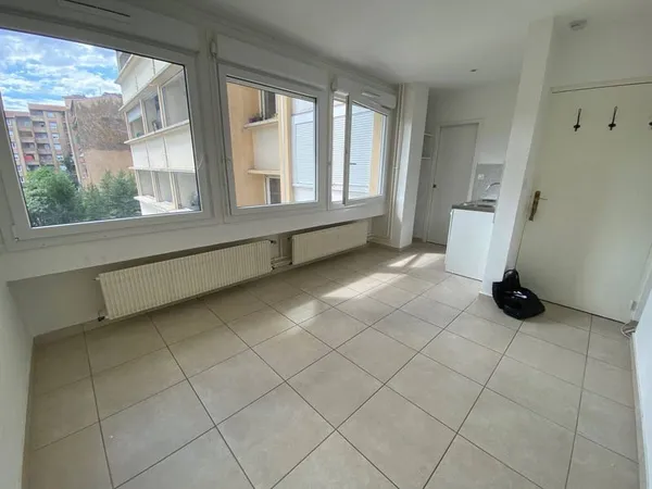 Appartement 1 pièce 17 m²