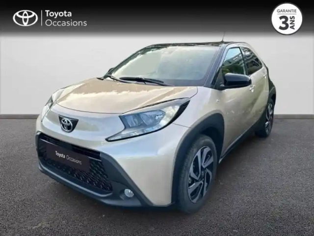 Toyota Aygo X 1.0 vvt-i 72ch design my24 — photo 1