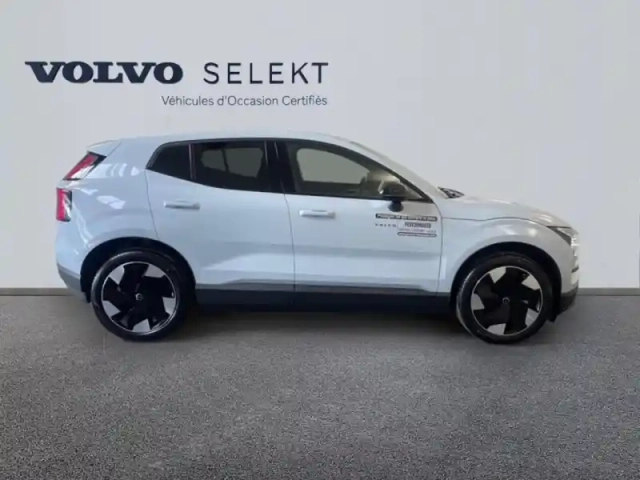 Volvo Ex30 single extended range 272ch plus — photo 2