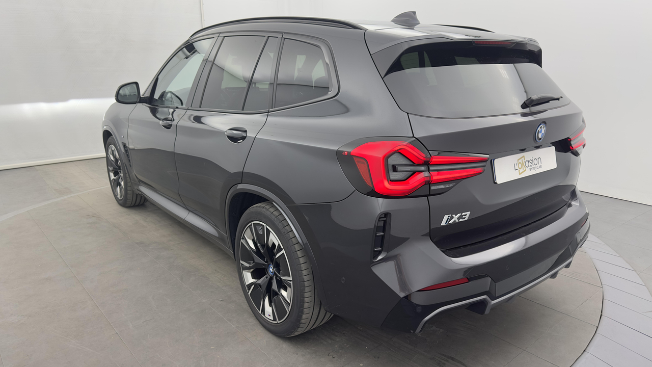 BMW iX3 M Sport 286 ch — photo 3