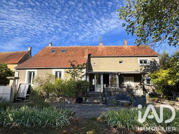 Maison 6 pièces 215 m²