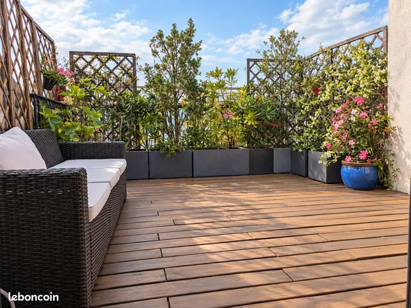Levallois - Dernier étage duplex - terrasse - 3 ch. Poss. 4