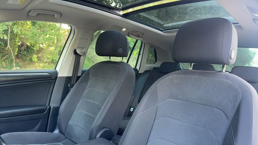 Volkswagen Tiguan 2.0 TDI 150 DSG7 - Black R Line – 2019 – 141284 km – Diesel – Boîte Automatique — photo 24