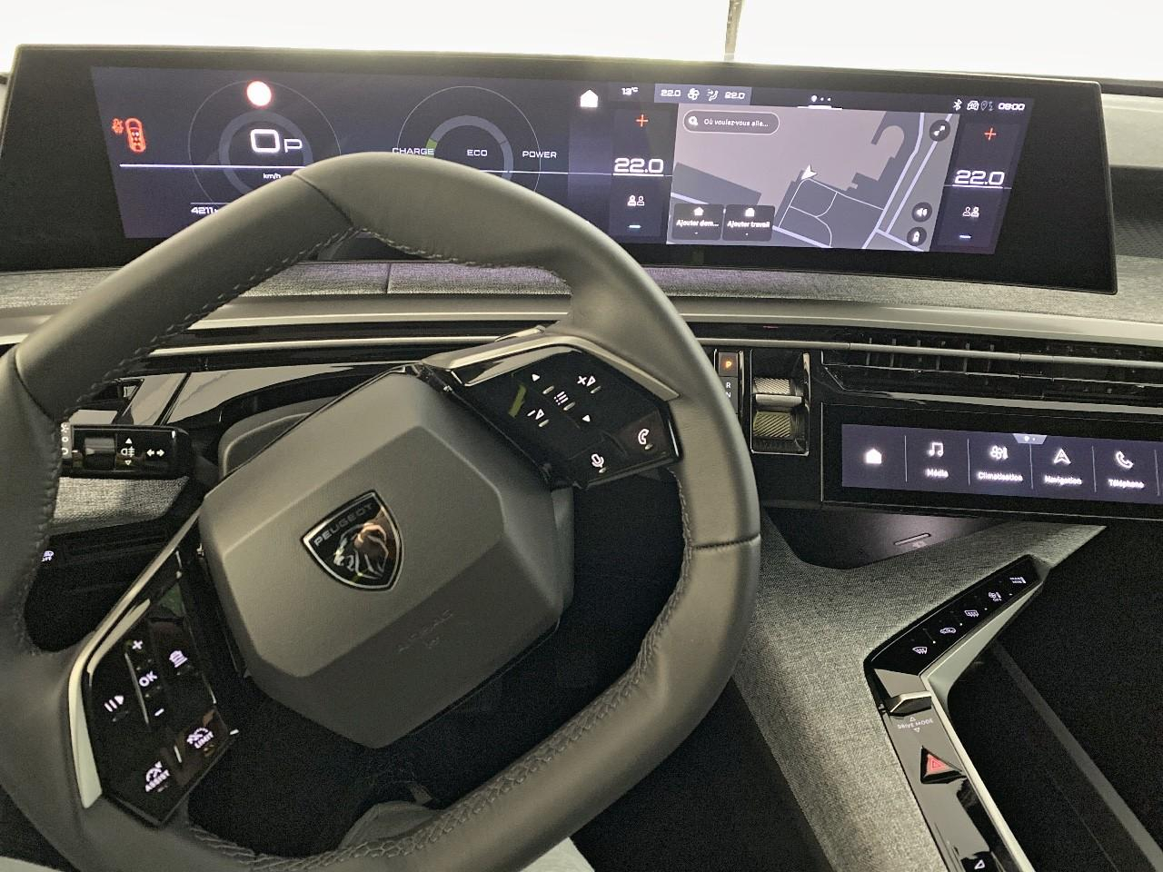 Peugeot 5008 hybrid 145 ch e-dcs6 allure — photo 15