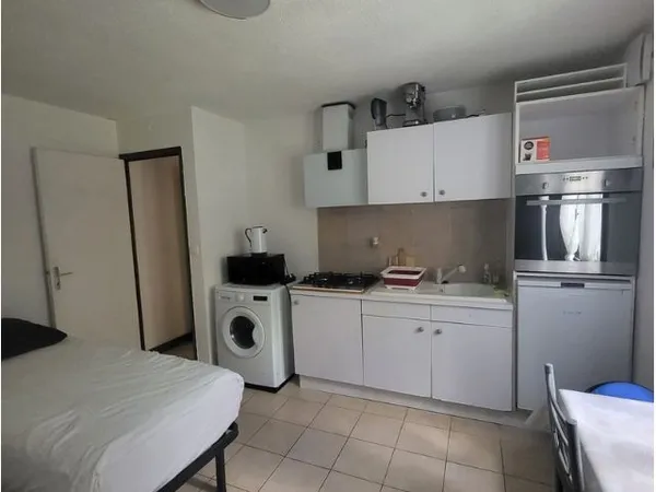 Studio proche frontière