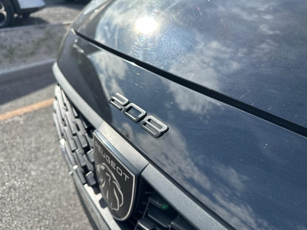 Peugeot 208 1.2 hybrid 110ch allure e-dcs6 — photo 13