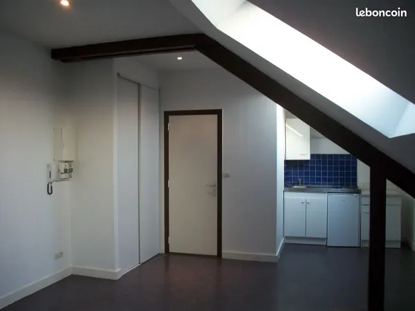 Studio - proche centre ville - Bon état
