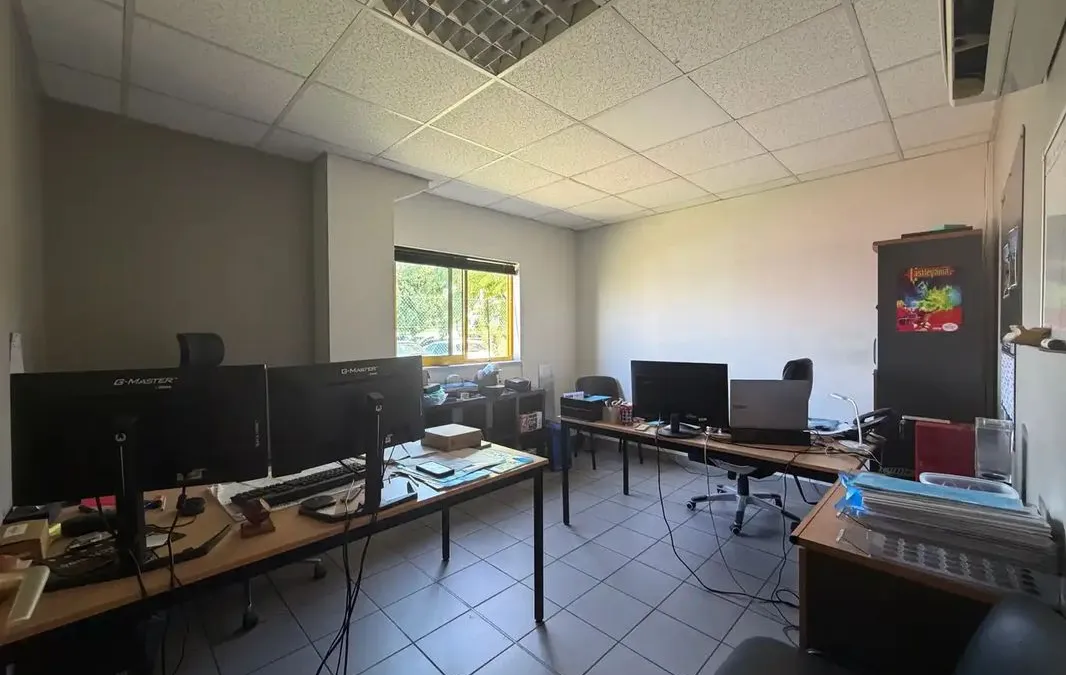 Photo 3