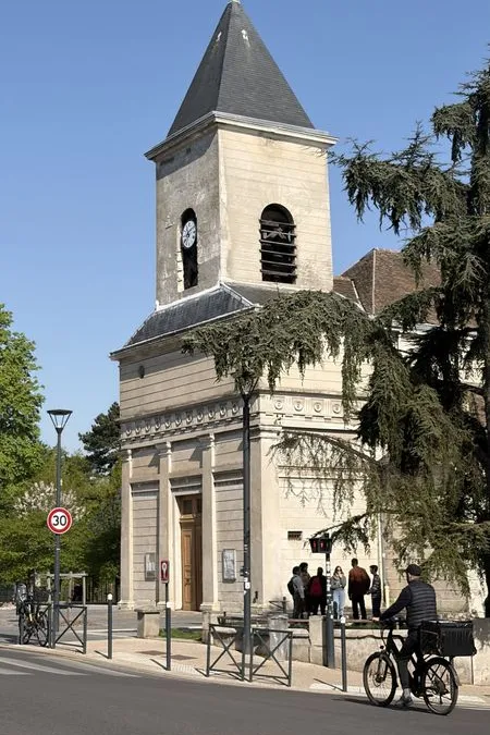 Photo 1