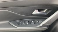 Peugeot 308 1.2 Hybrid 136ch GT e-DCS6 — photo 17
