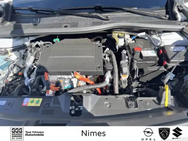 Peugeot 2008 electrique 136 ch — photo 30