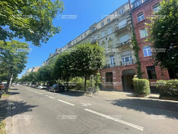 Bureaux 228 m²