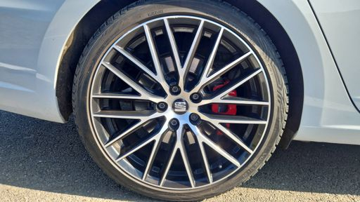 Seat Leon ST 2.0 TSI 290 DSG6 - Cupra – 2016 – 108000 km – Essence – Boîte Automatique — photo 21