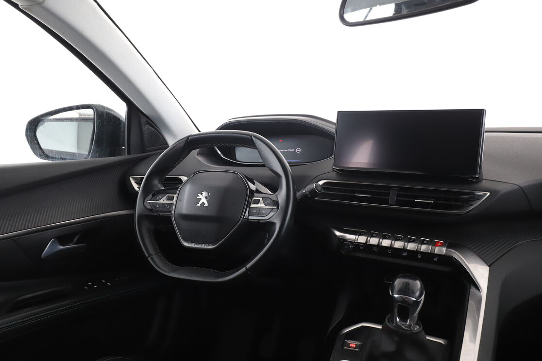 Peugeot 5008 1.5 Blue-HDi Allure — photo 12