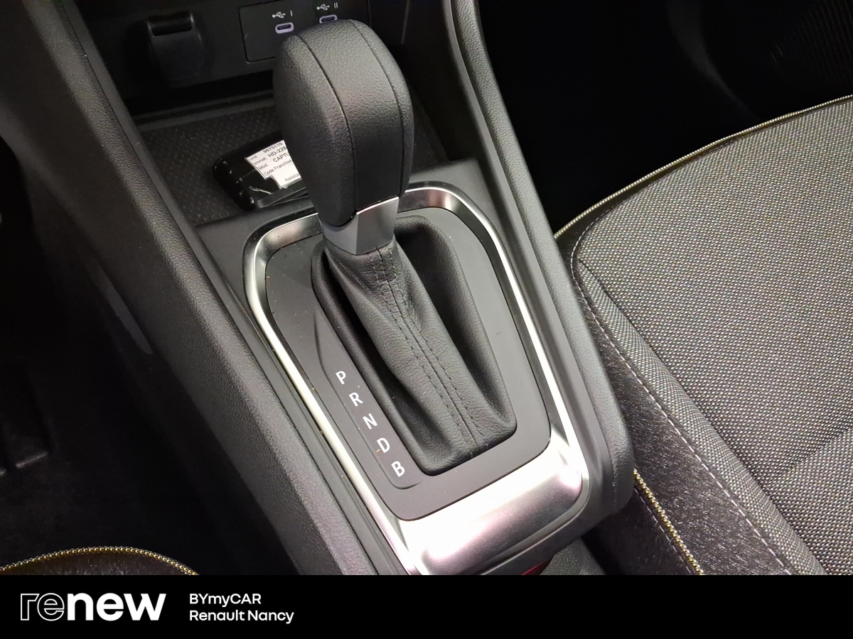 Renault Captur E-Tech full hybrid 145 ch — photo 22