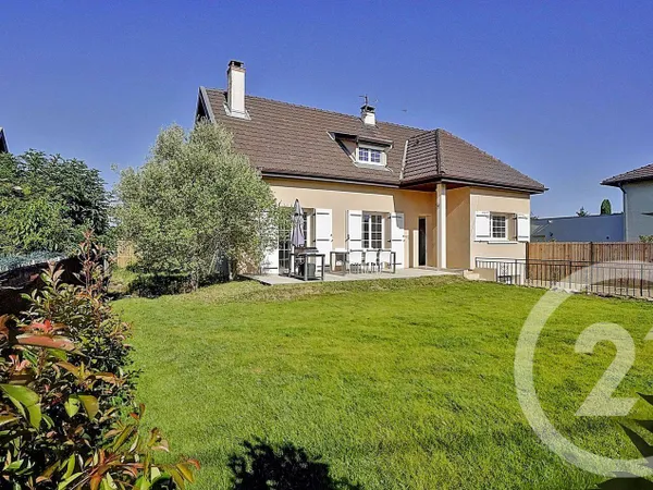 Maison 5 pièces 136 m²