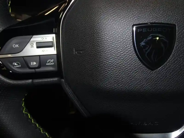 Peugeot 308 1.2 puretech 130ch s&amp;s gt eat8 — photo 15